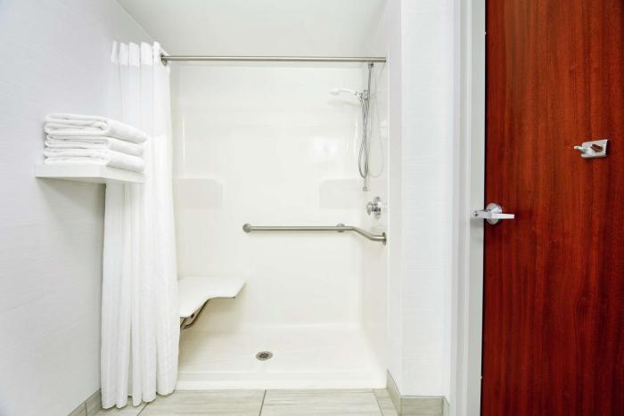 hilton garden inn columbus polaris
