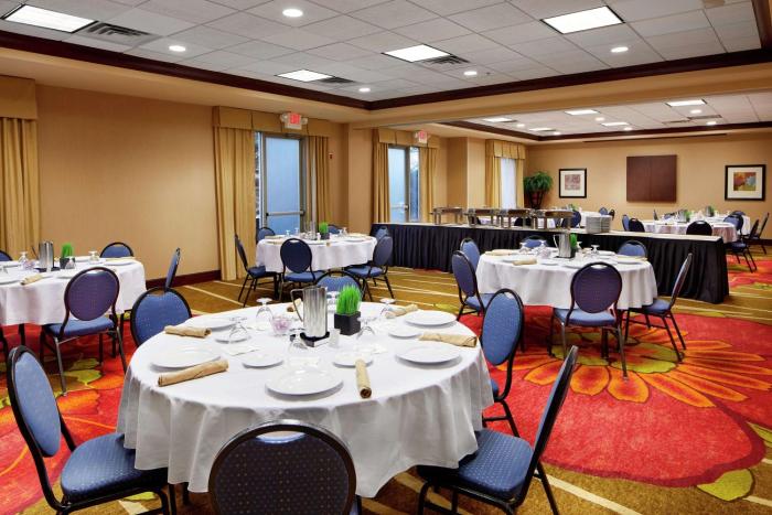hilton garden inn columbus polaris