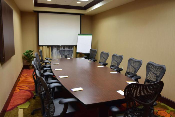 hilton garden inn columbus polaris