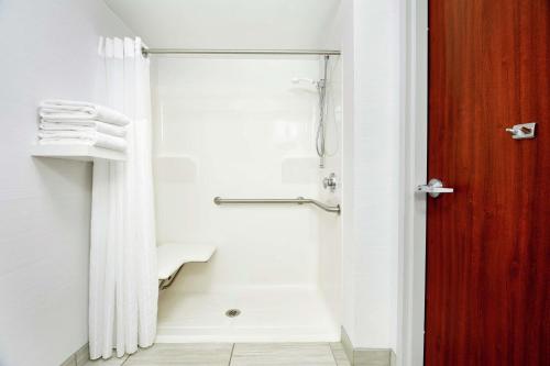 hilton garden inn columbus polaris