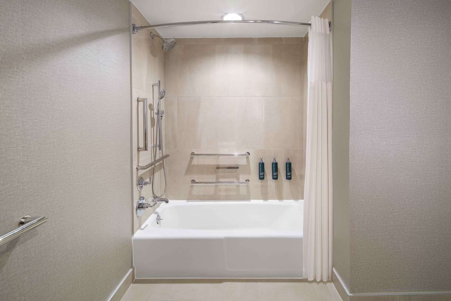 doubletree by hilton austin