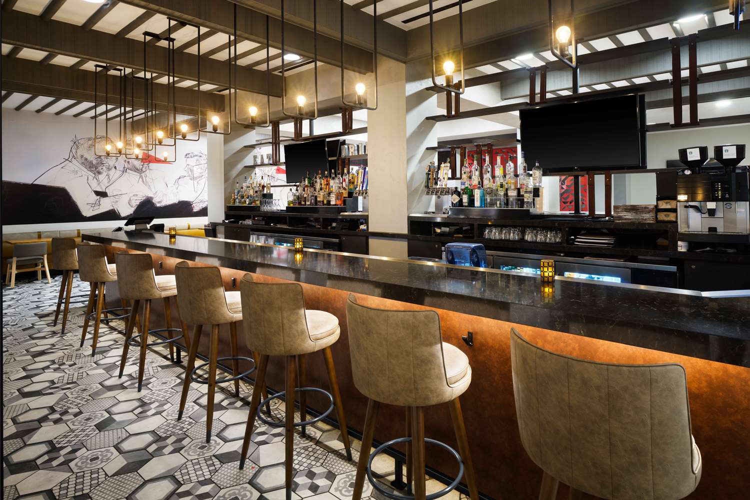 doubletree by hilton austin