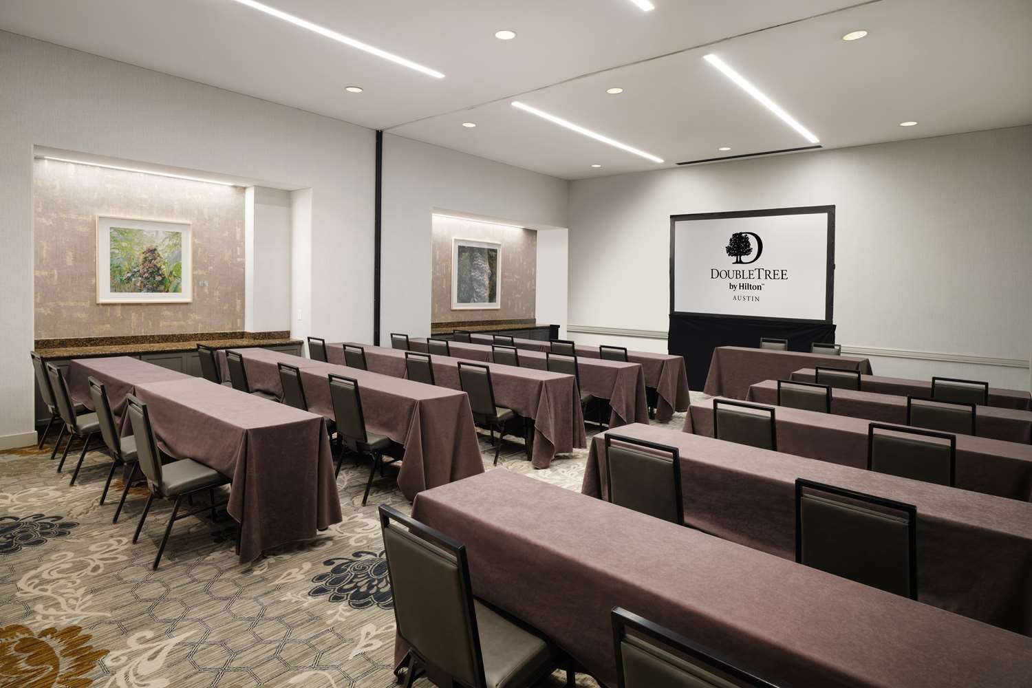 doubletree by hilton austin