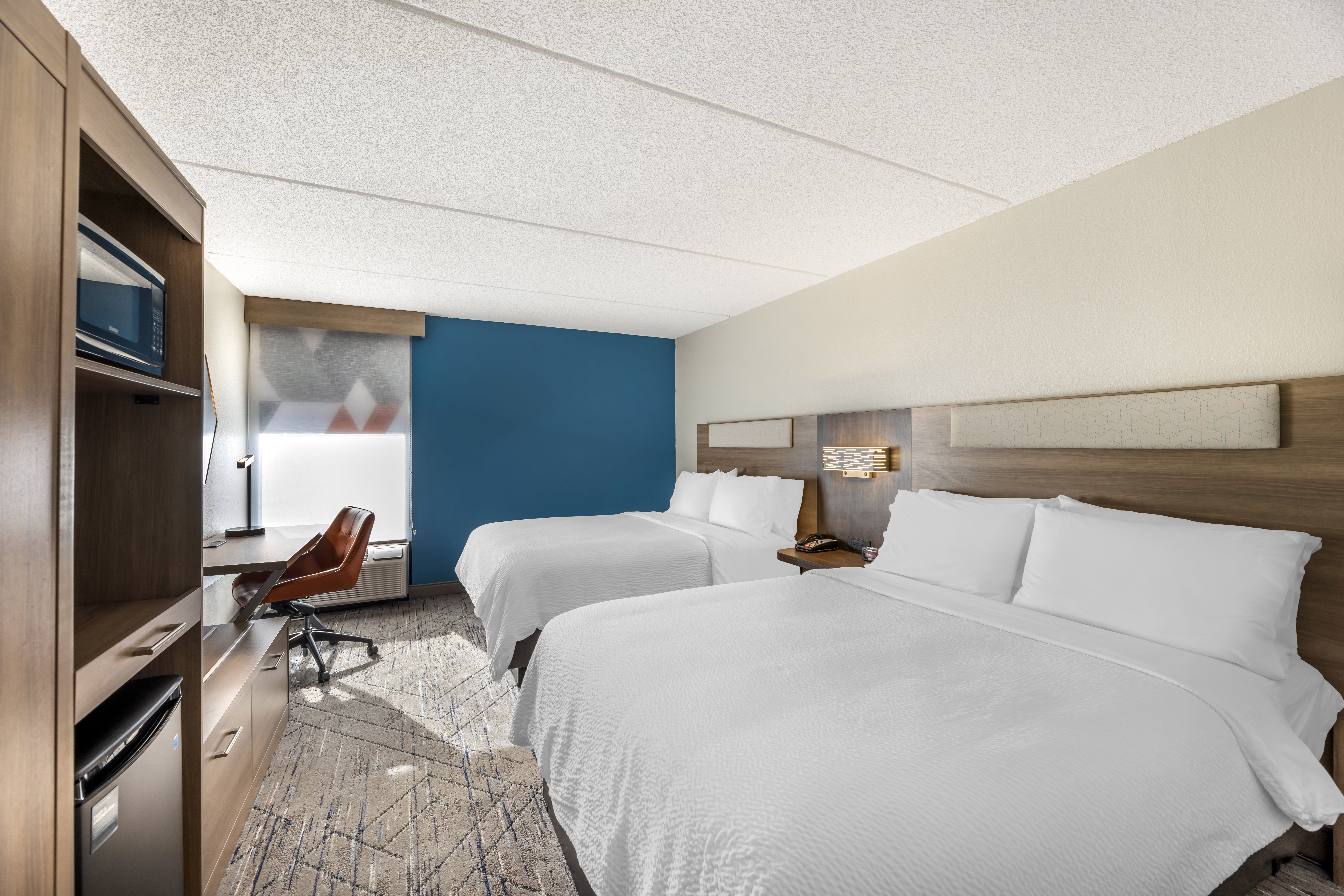 holiday inn express crestwood by ihg