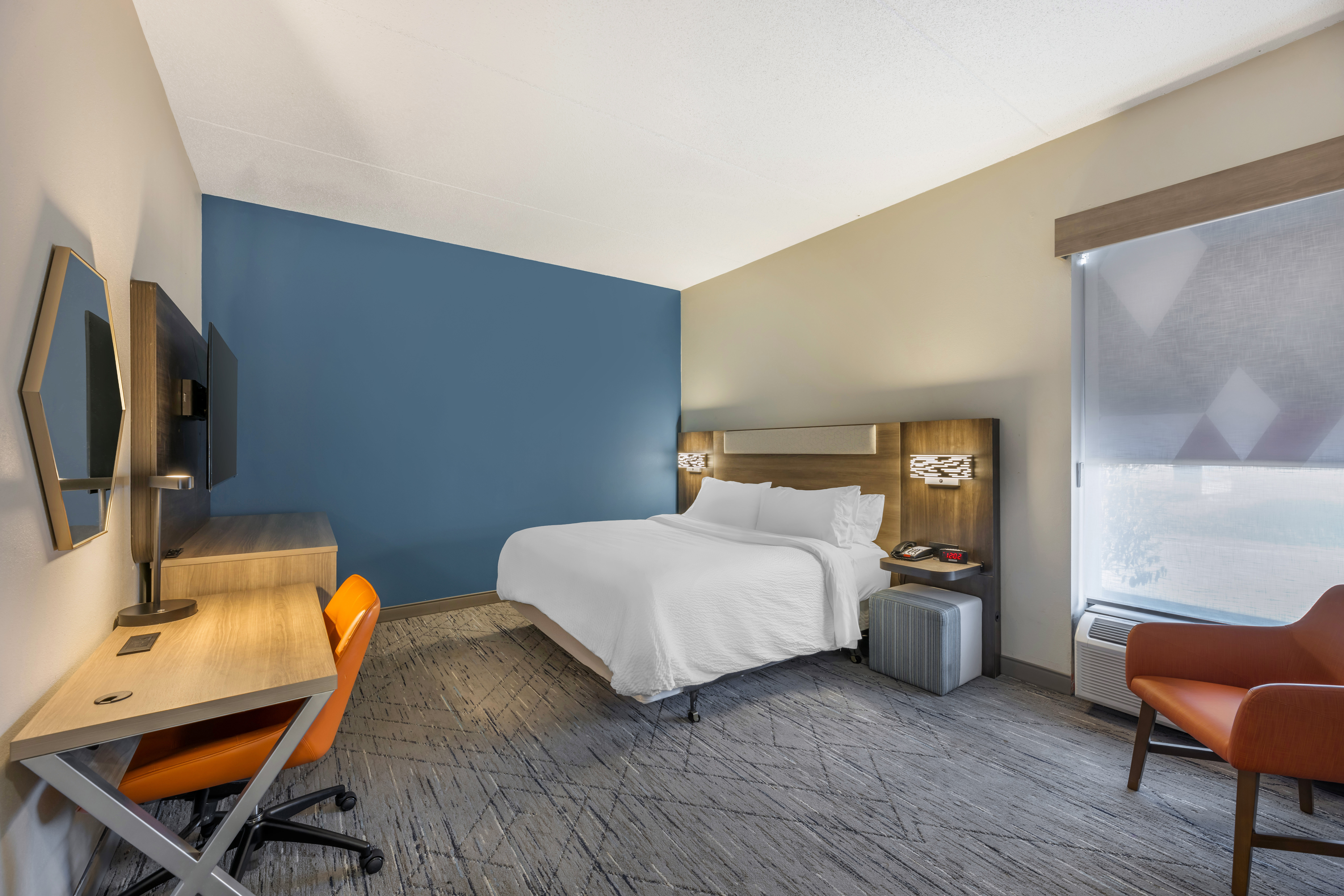holiday inn express crestwood by ihg