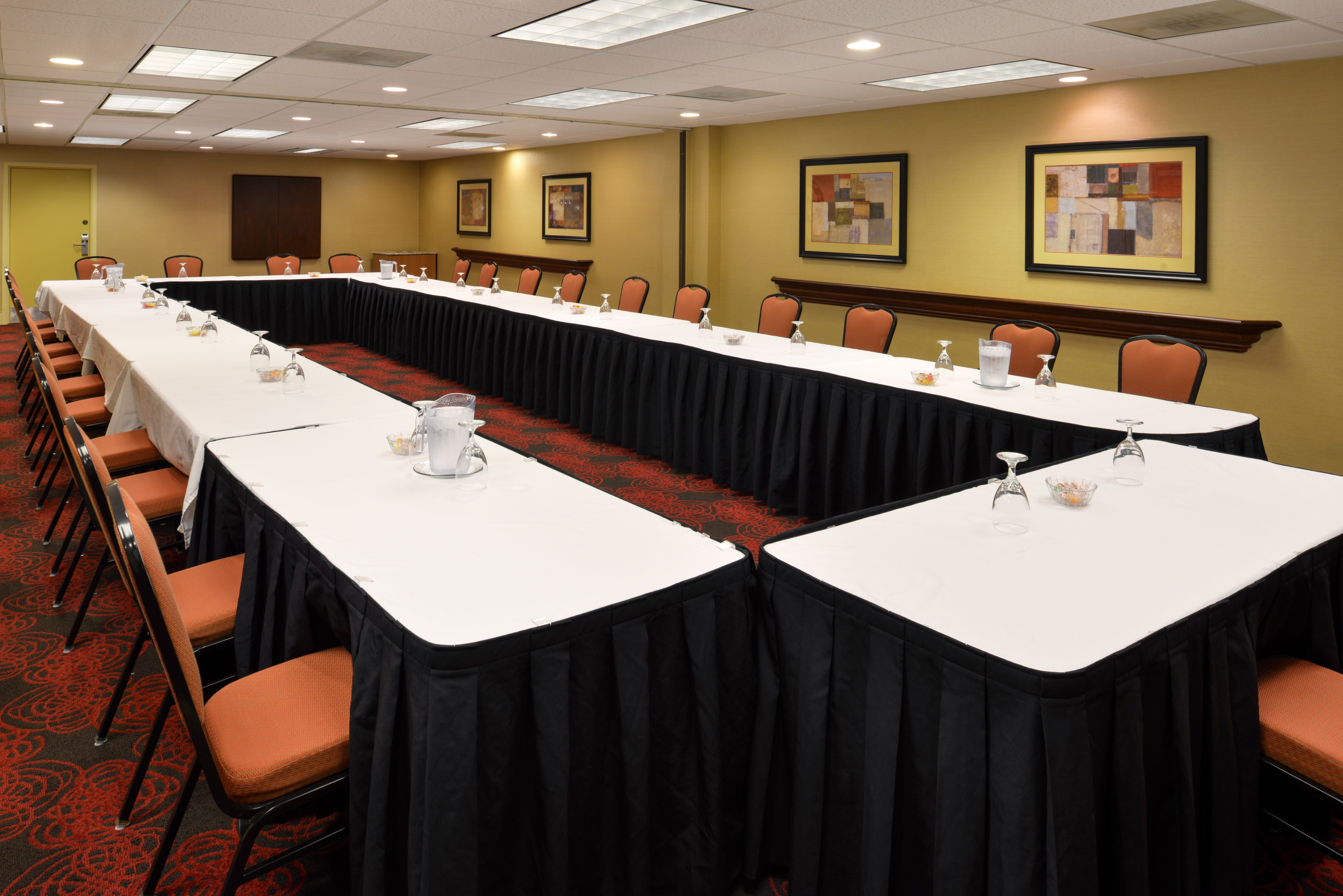 holiday inn express crestwood by ihg
