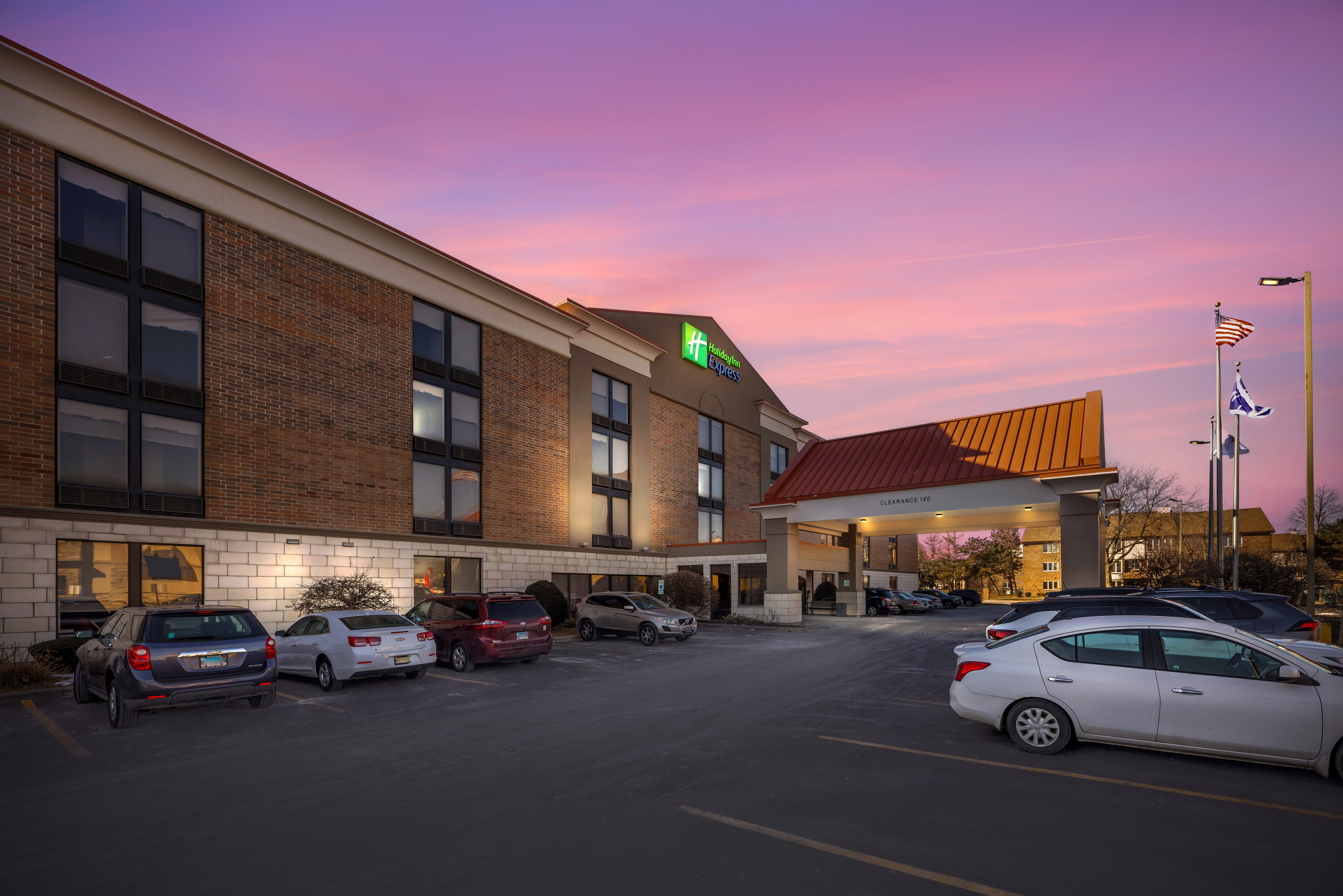 holiday inn express crestwood by ihg