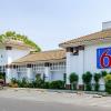 motel 6 oakdale ca