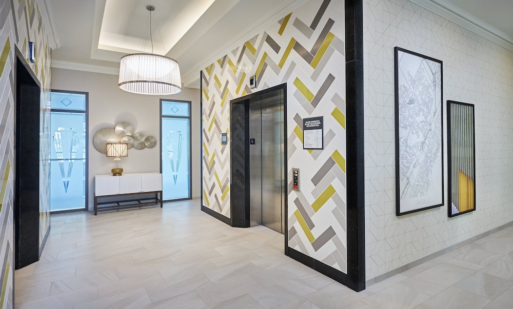 holiday inn hotel and suites oakville bronte by ihg
