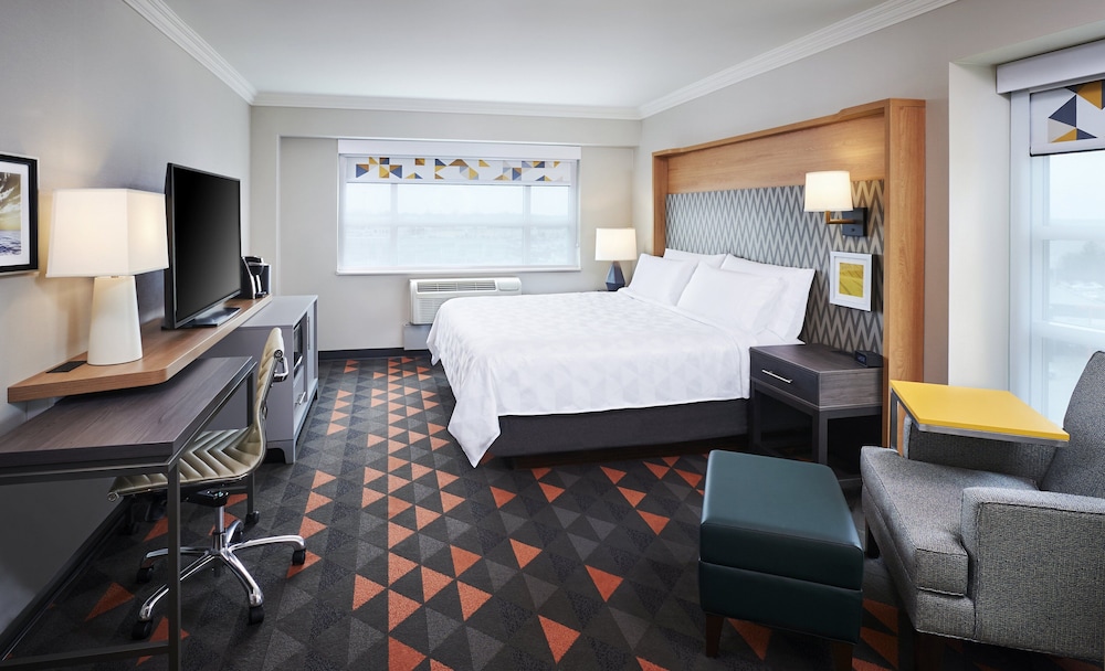holiday inn hotel and suites oakville bronte by ihg