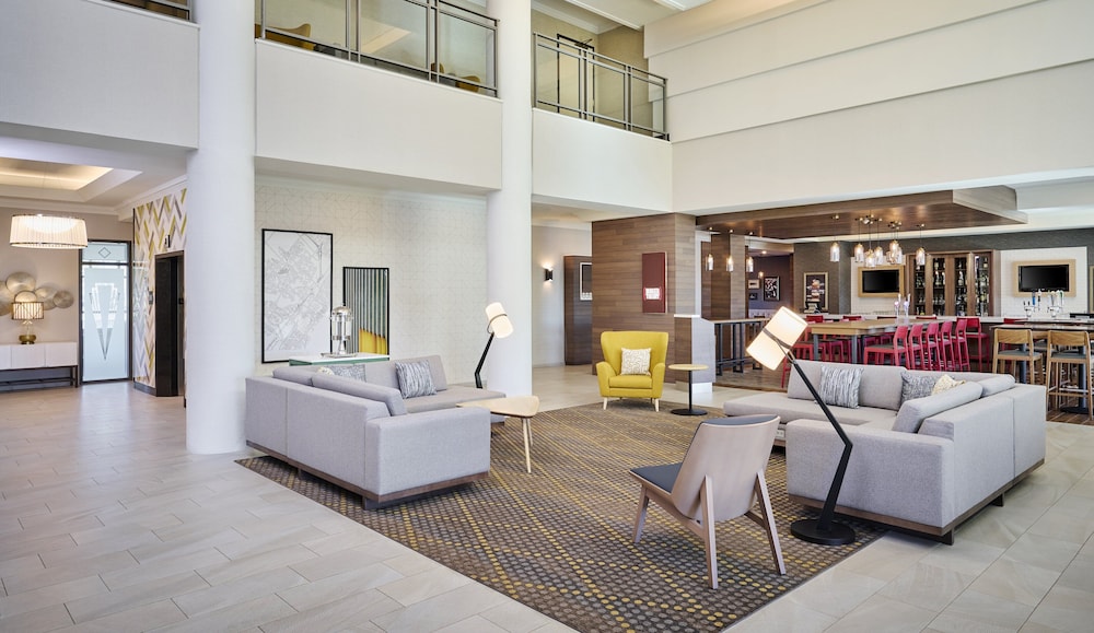 holiday inn hotel and suites oakville bronte by ihg