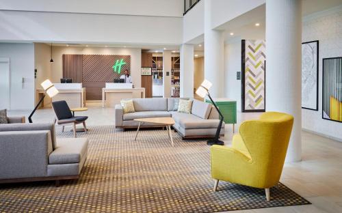 holiday inn hotel and suites oakville bronte by ihg