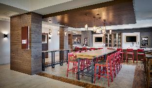 holiday inn hotel and suites oakville bronte by ihg