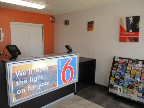 motel 6 austin tx north central
