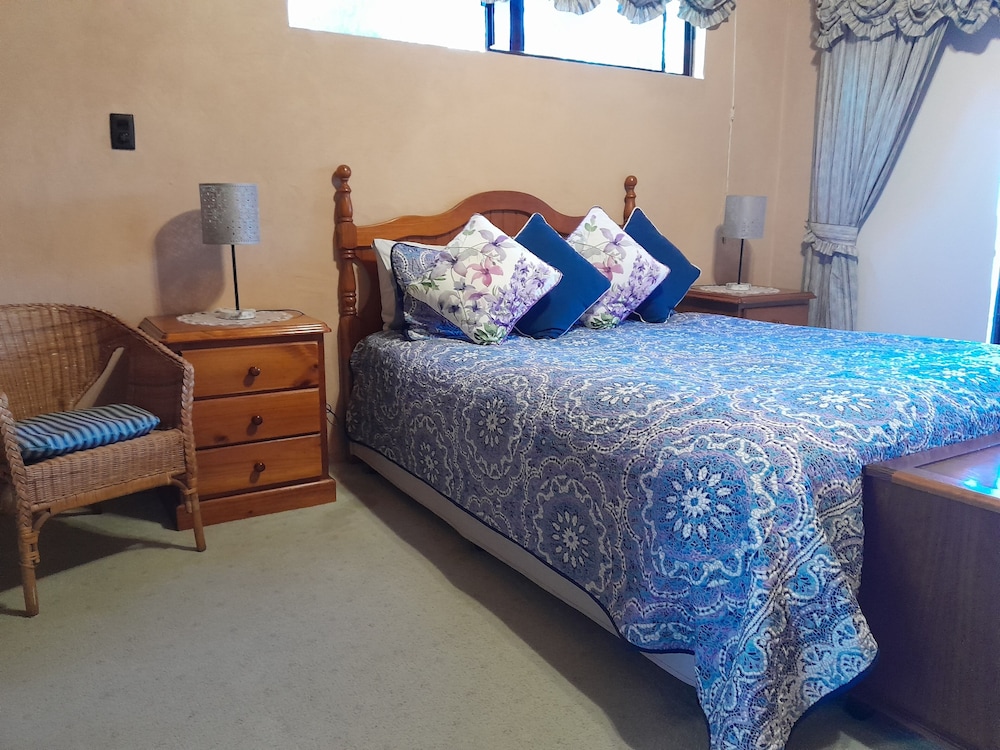 mapleton peaceful provence bnb