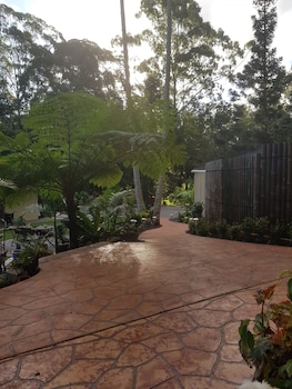 mapleton peaceful provence bnb