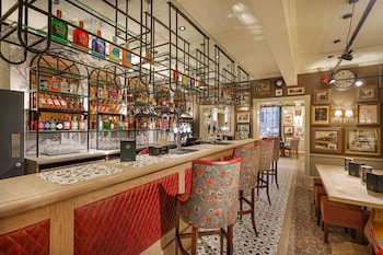 Wynnstay Hotel, Oswestry, Shropshire,Oswestry>>Chester,4 star