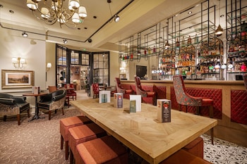 Wynnstay Hotel, Oswestry, Shropshire,Oswestry>>Chester,4 star