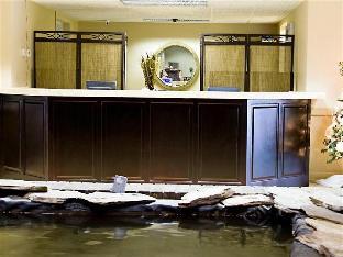crystal cove hotel