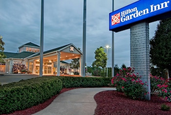 hilton garden inn state college