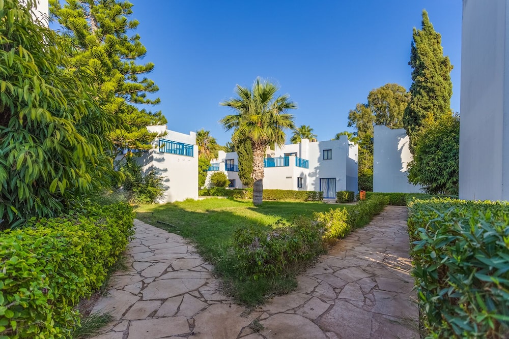 marismare apartments