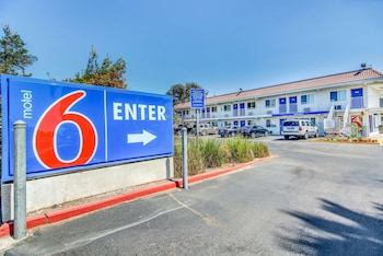 motel 6 stockton ca charter way west