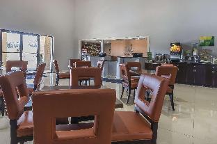 quality inn and suites stuttgart north