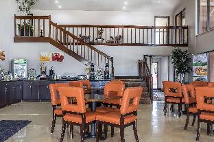 quality inn and suites stuttgart north