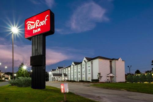 red roof inn sulphur