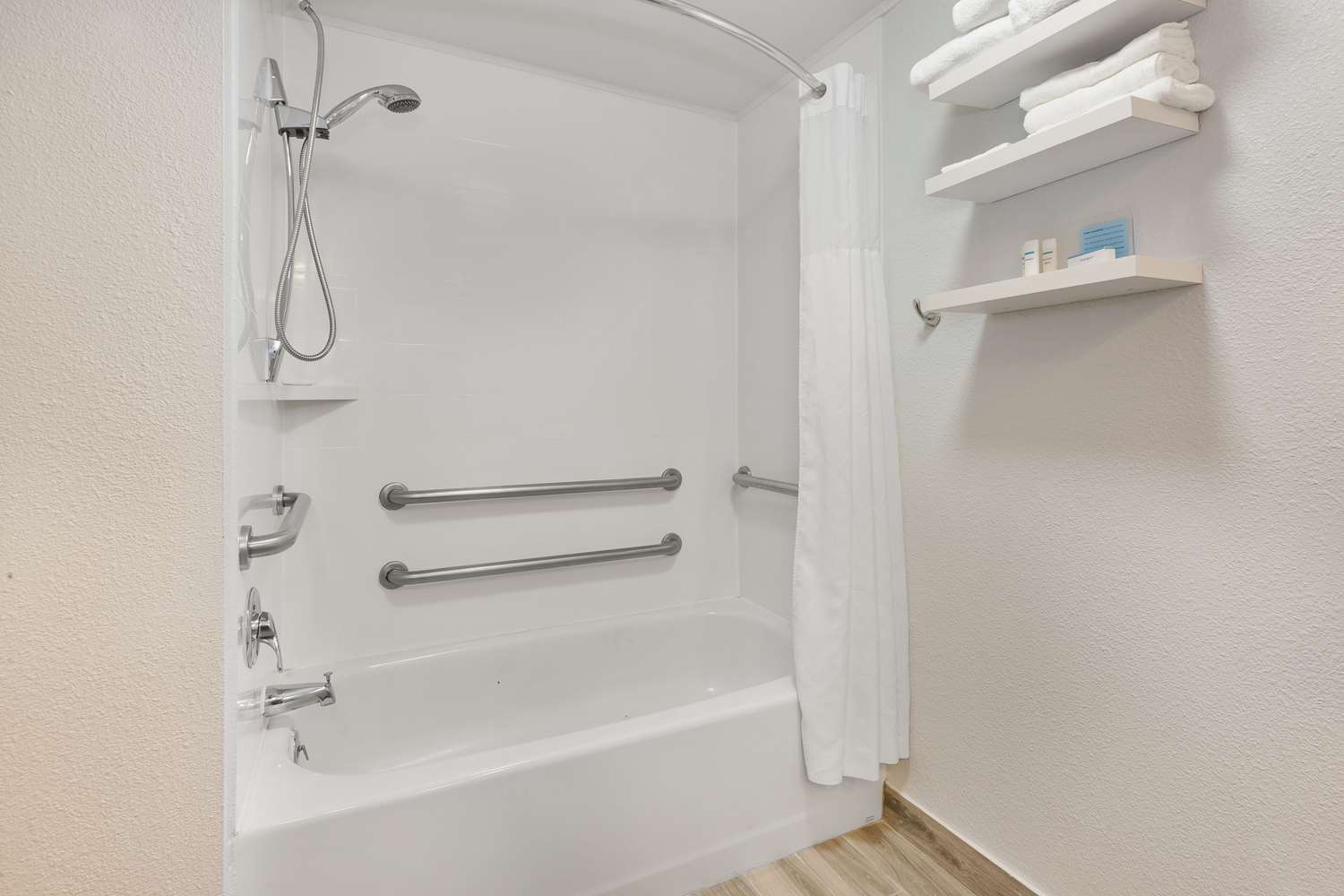 hampton inn columbus delaware i 71 north