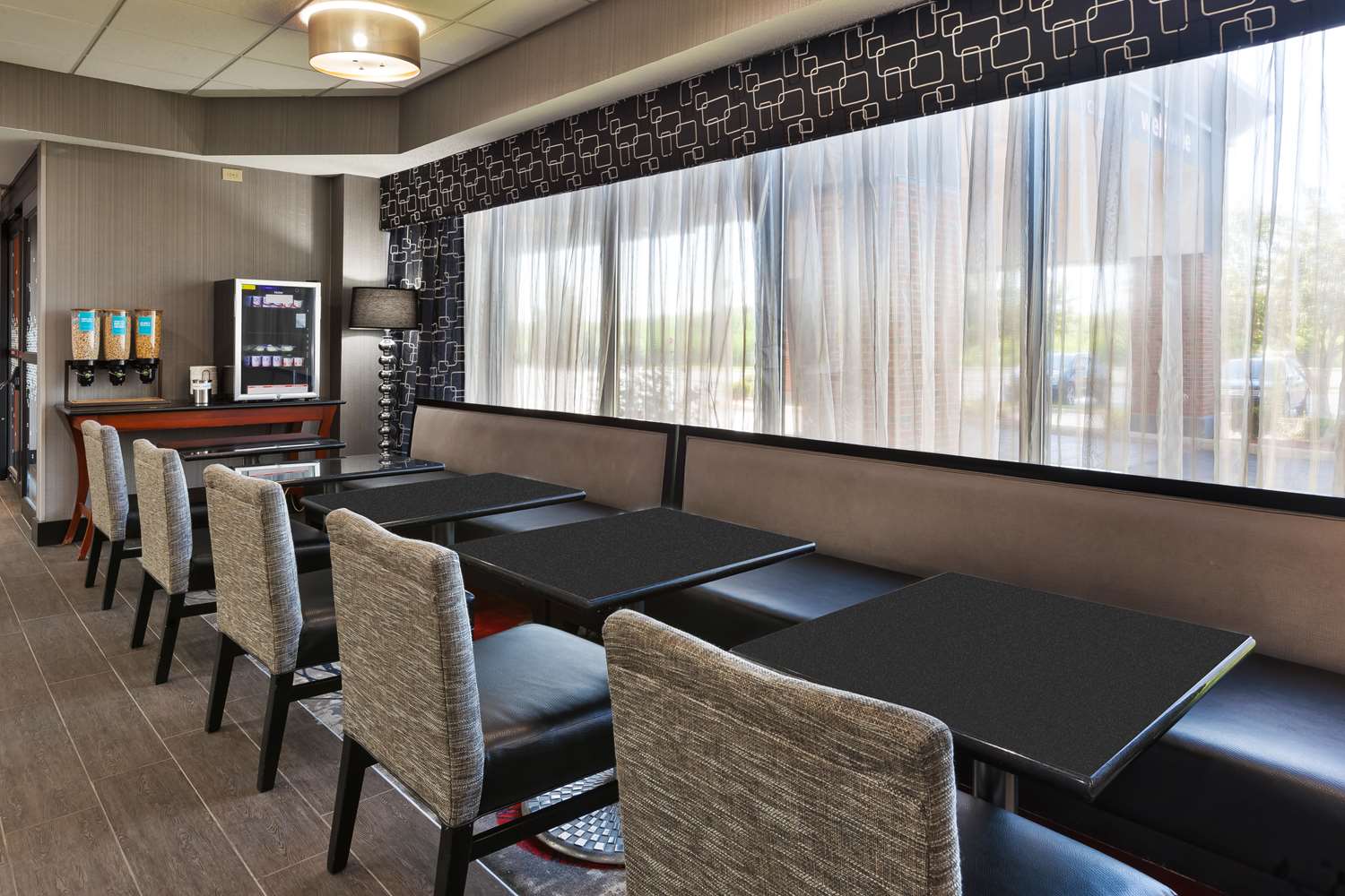 hampton inn columbus delaware i 71 north