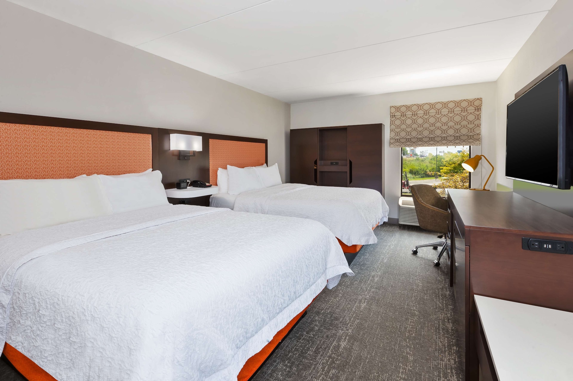 hampton inn columbus delaware i 71 north