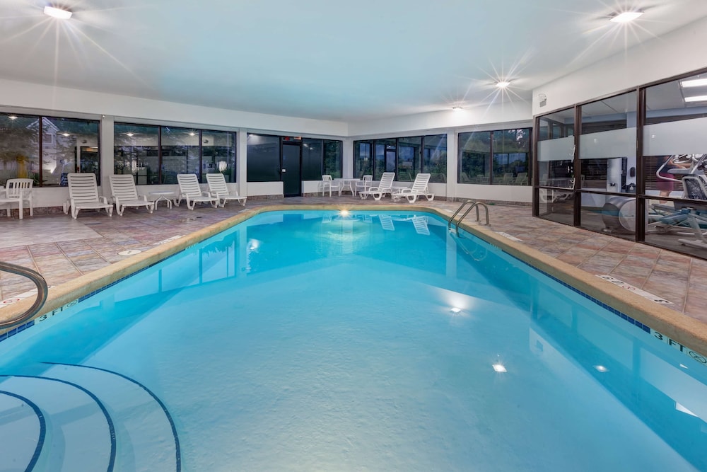 hampton inn columbus delaware i 71 north