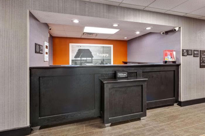 hampton inn columbus delaware i 71 north