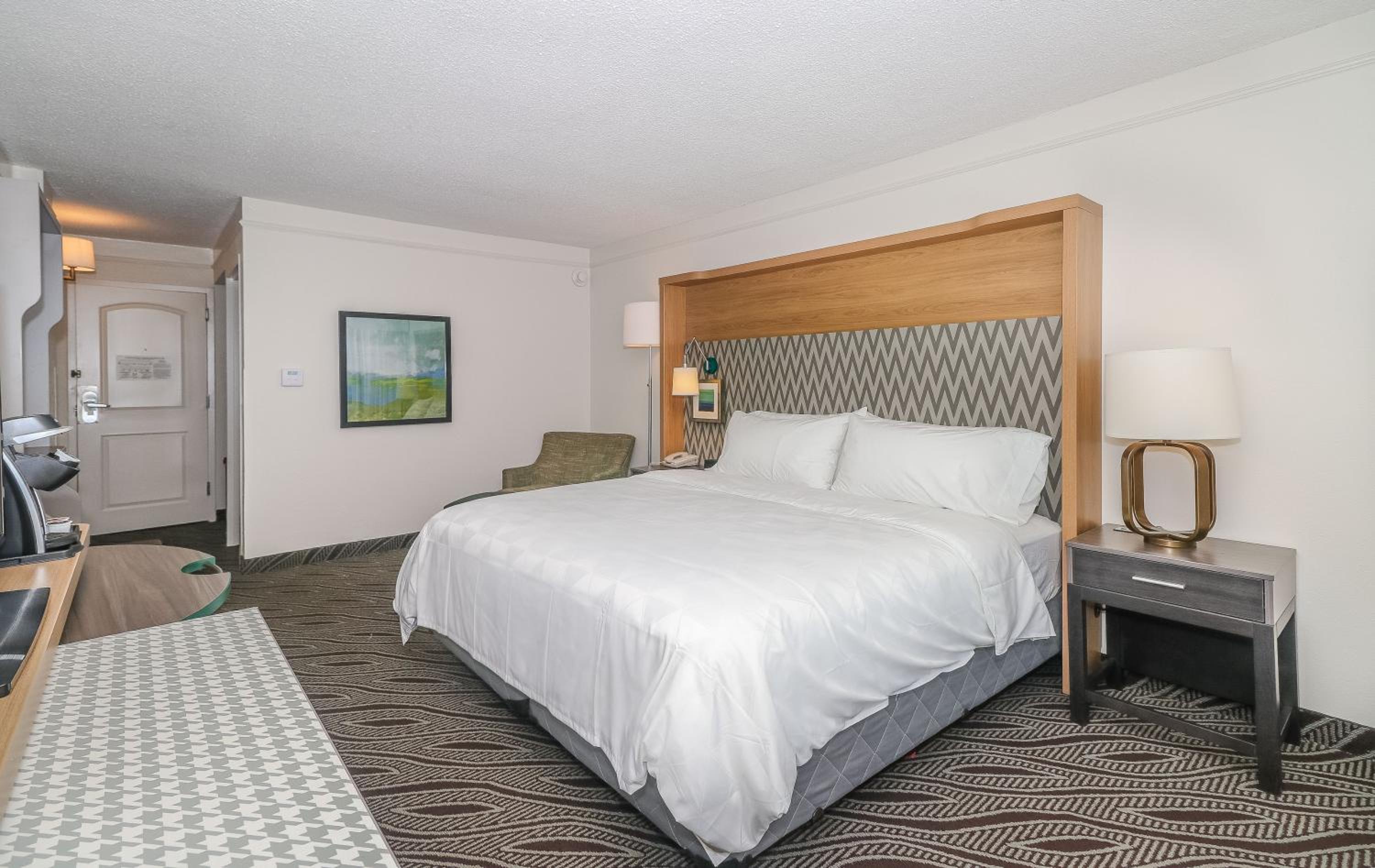 holiday inn resort oceanfront at surfside beach by ihg