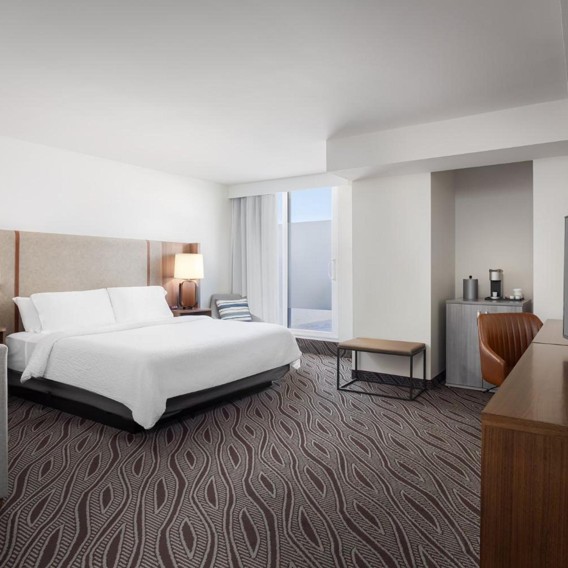 holiday inn resort oceanfront at surfside beach by ihg