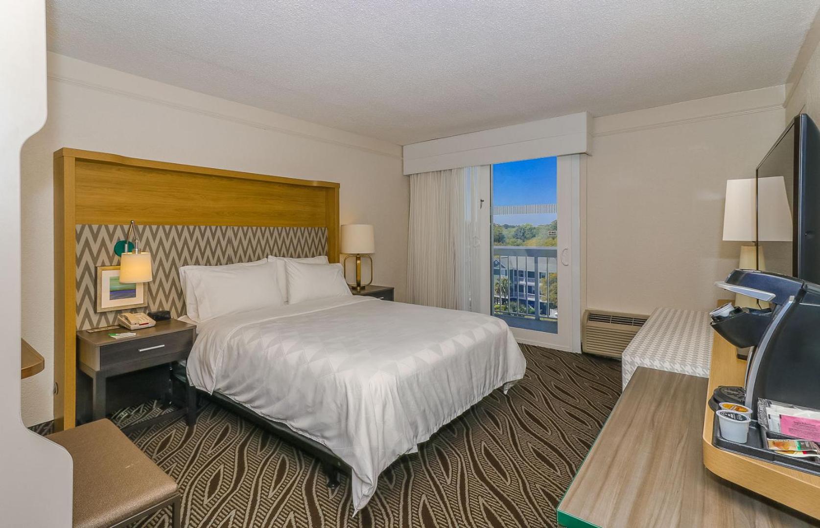 holiday inn resort oceanfront at surfside beach by ihg
