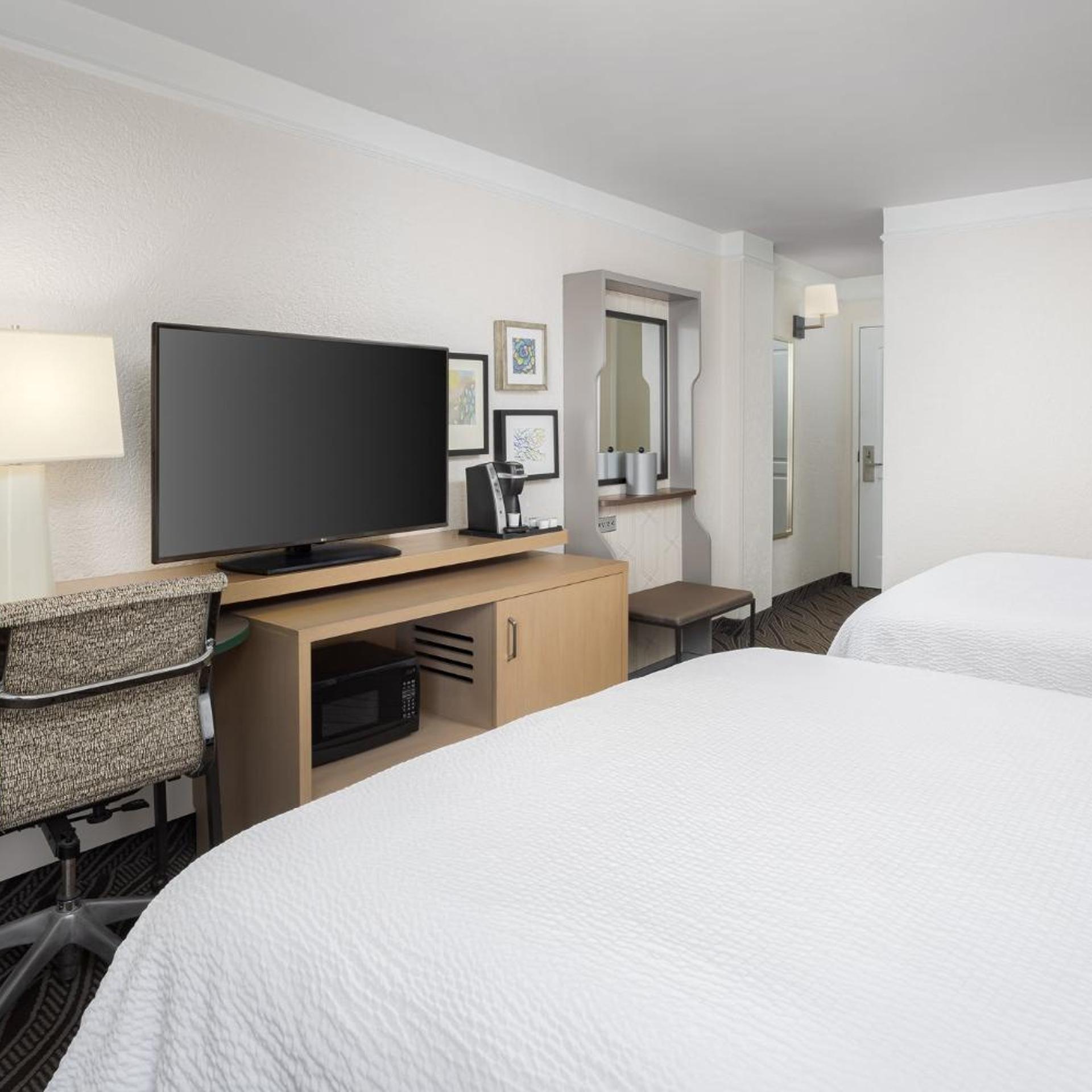 holiday inn resort oceanfront at surfside beach by ihg