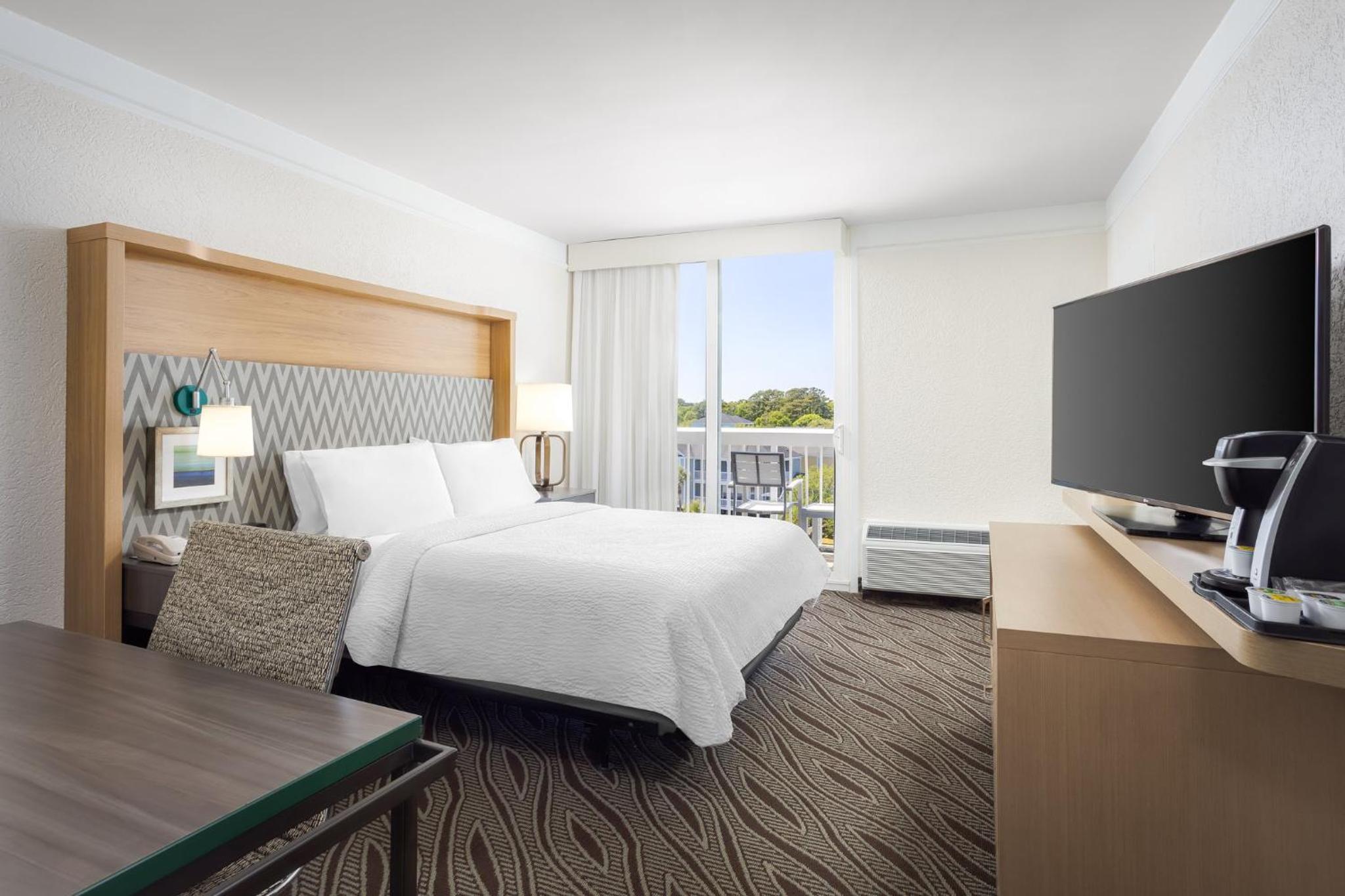 holiday inn resort oceanfront at surfside beach by ihg
