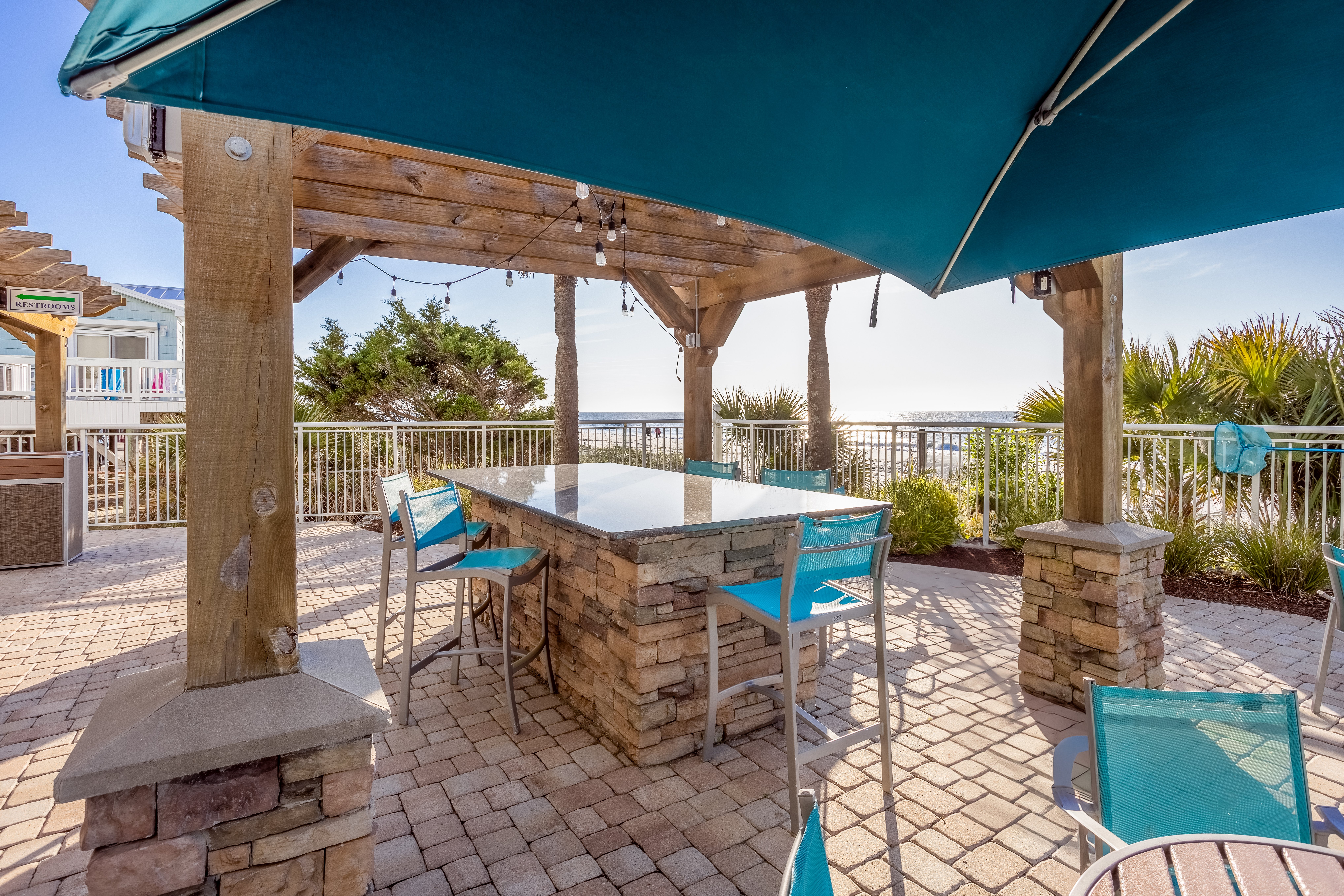 holiday inn resort oceanfront at surfside beach by ihg