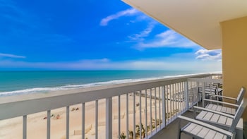 Holiday Inn Resort Oceanfront At Surfside Beach By Ihg,Myrtle Beach>>Horry County,3 star