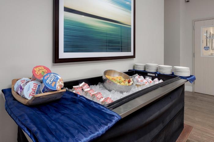 holiday inn resort oceanfront at surfside beach by ihg