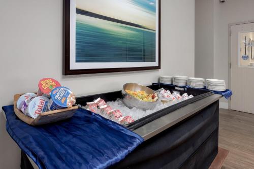 holiday inn resort oceanfront at surfside beach by ihg