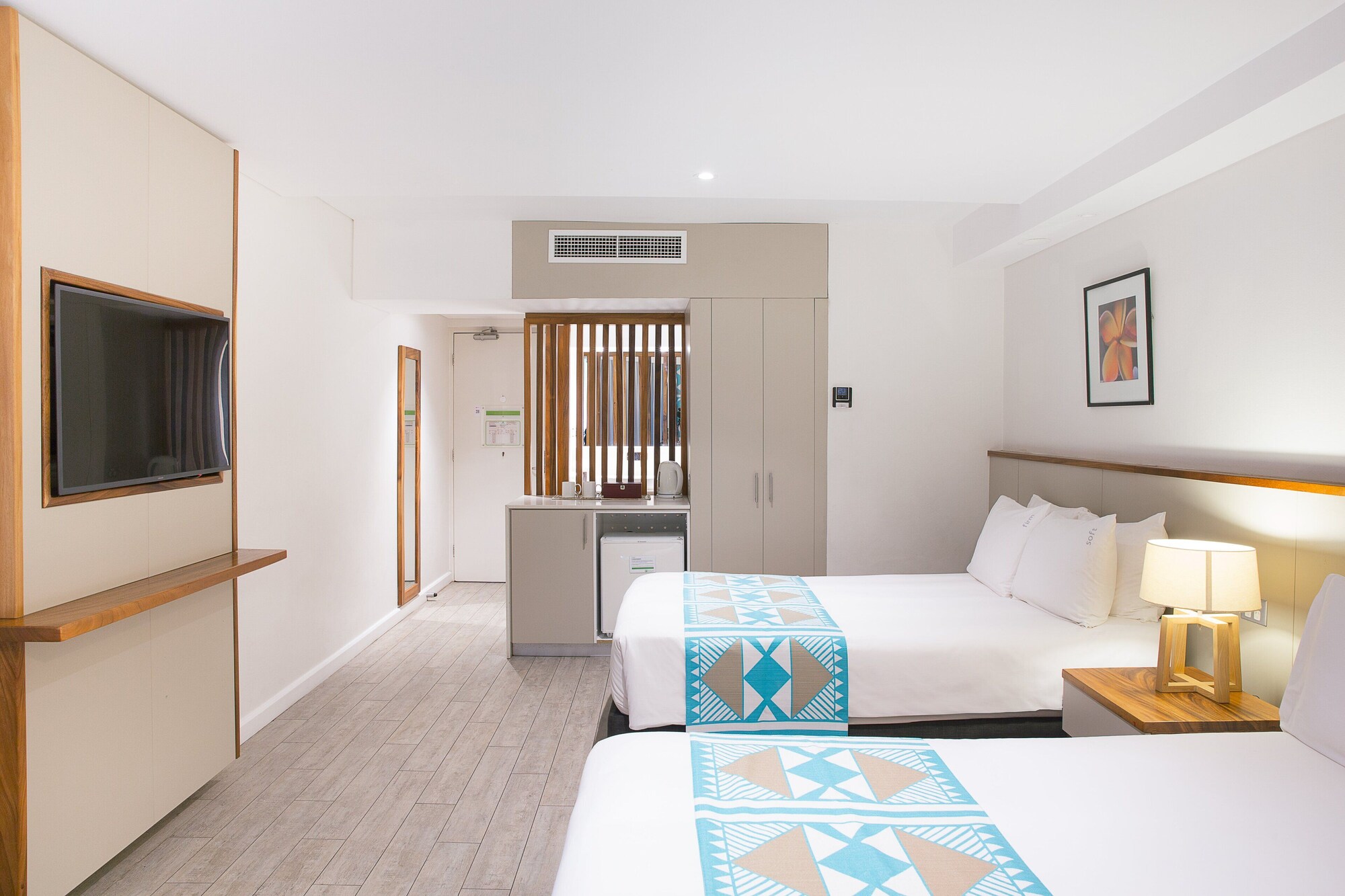 holiday inn suva by ihg