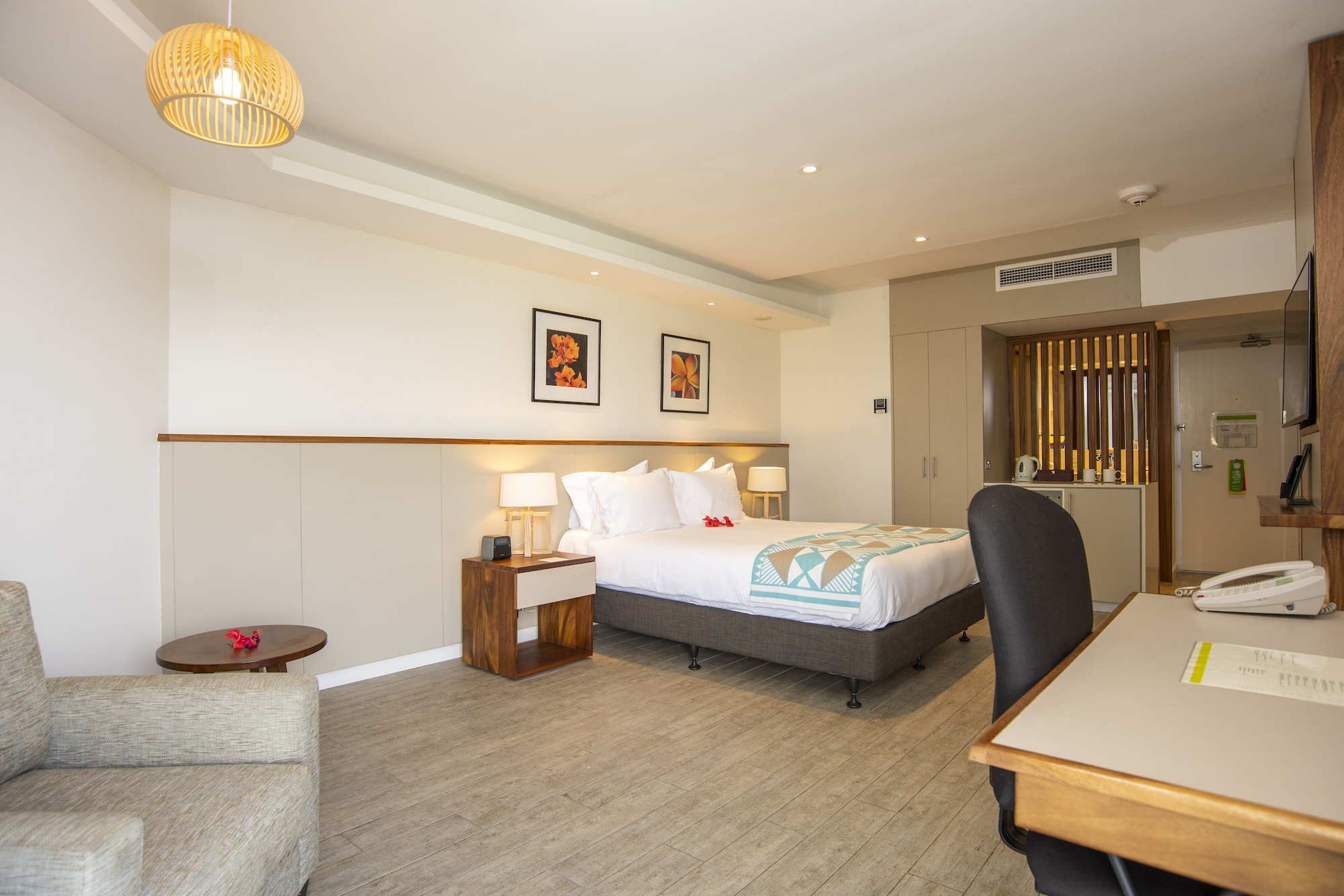 holiday inn suva by ihg