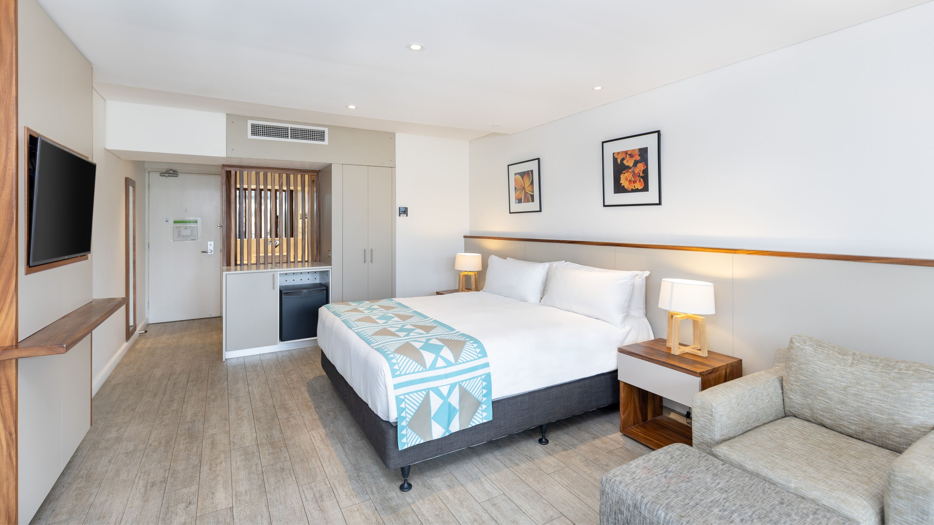 holiday inn suva by ihg