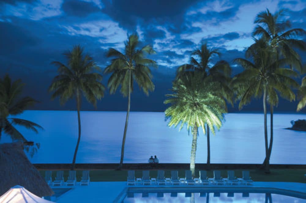 holiday inn suva by ihg