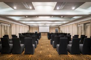 holiday inn suva by ihg