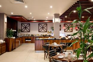 holiday inn suva by ihg