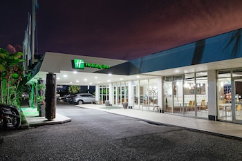 holiday inn suva by ihg